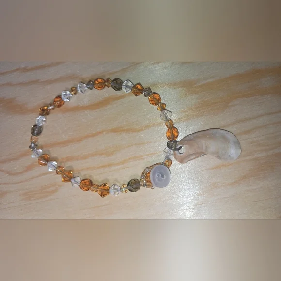 Abstract Handmade Necklace - Seashell Collection - Picture 2 of 9